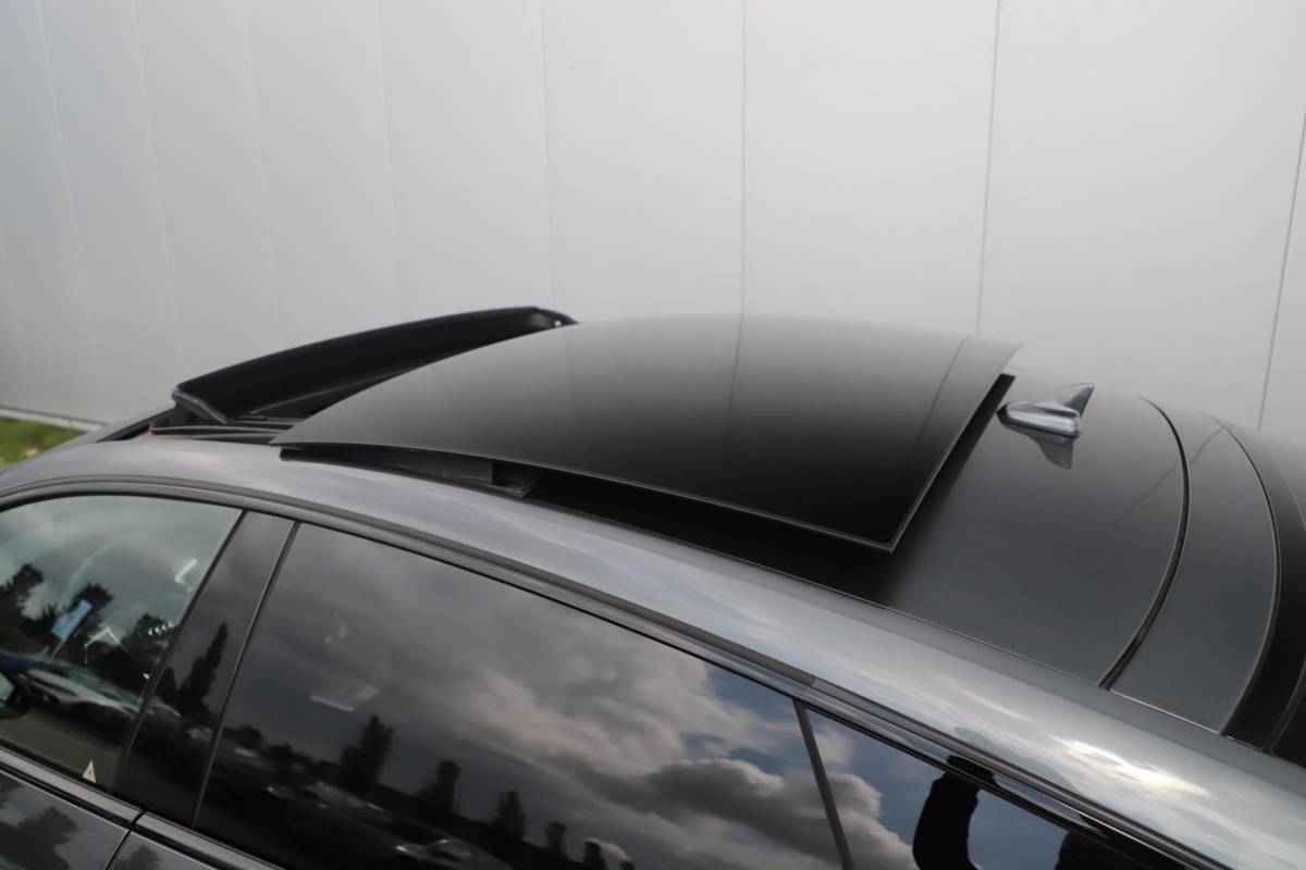 Audi RS7 Audi RS7 4.0 TFSI RS 7 Sportback Quattro 600PK 1 Jaar Garantie 22 inch Ceramic B&O High End Alcantara Hemel Dynamic Plus Pack 4-wiel Sturing Softclose Stoelverkoeling Panoramadak Laser LED HUD 360 Camera Full Options! Nieuwstaat!