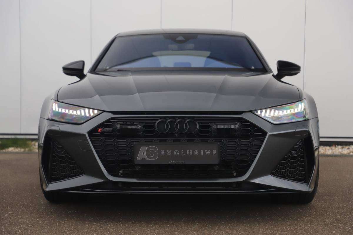 Audi RS7 Audi RS7 4.0 TFSI RS 7 Sportback Quattro 600PK 1 Jaar Garantie 22 inch Ceramic B&O High End Alcantara Hemel Dynamic Plus Pack 4-wiel Sturing Softclose Stoelverkoeling Panoramadak Laser LED HUD 360 Camera Full Options! Nieuwstaat!