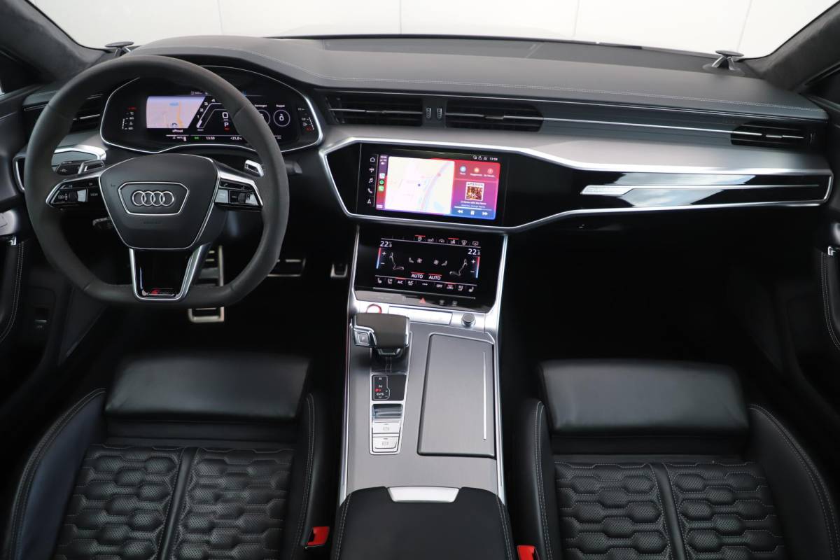 Audi RS7 Audi RS7 4.0 TFSI RS 7 Sportback Quattro 600PK 1 Jaar Garantie 22 inch Ceramic B&O High End Alcantara Hemel Dynamic Plus Pack 4-wiel Sturing Softclose Stoelverkoeling Panoramadak Laser LED HUD 360 Camera Full Options! Nieuwstaat!