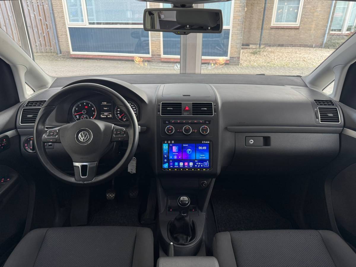 Volkswagen Touran Volkswagen TOURAN 1.2 TSI Comfortline BlueMotion 7p. |Parkeersenoren|Clima|Stoelverwarming|