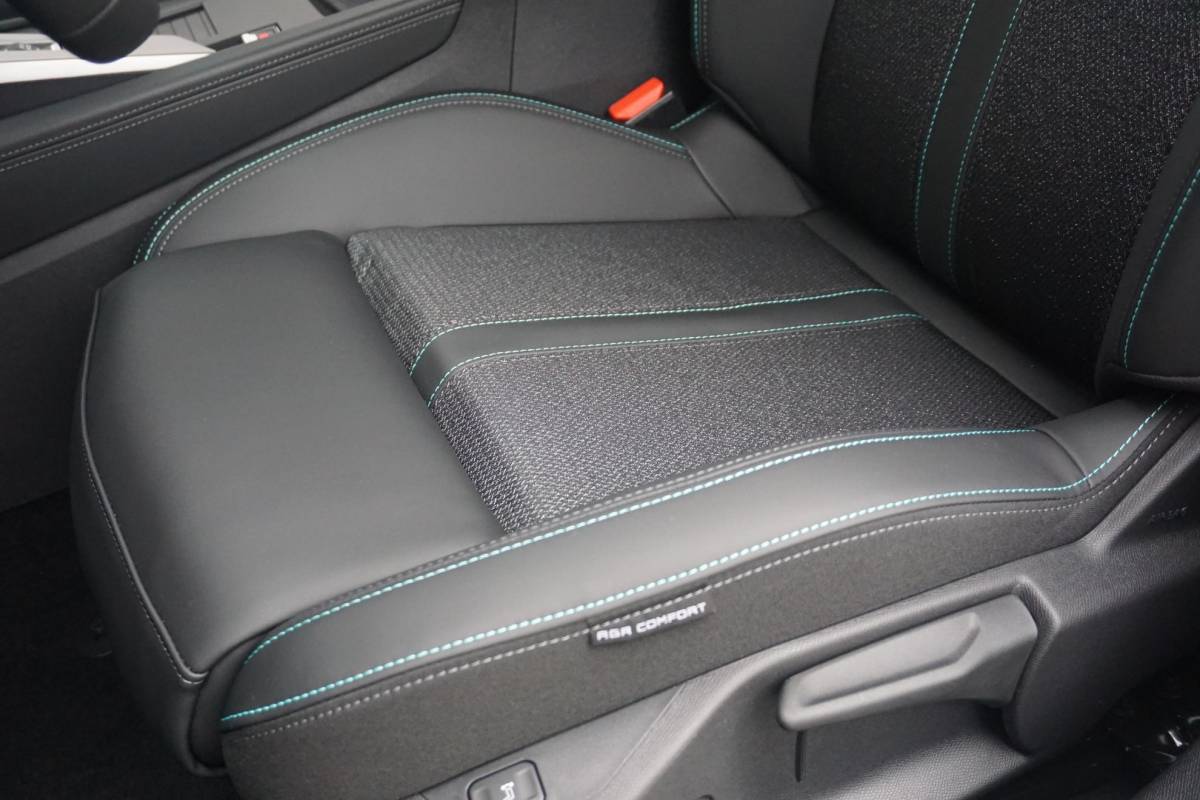 Peugeot 308 Peugeot 308 SW 1.2 Hybrid 136 e-DCS6 Allure