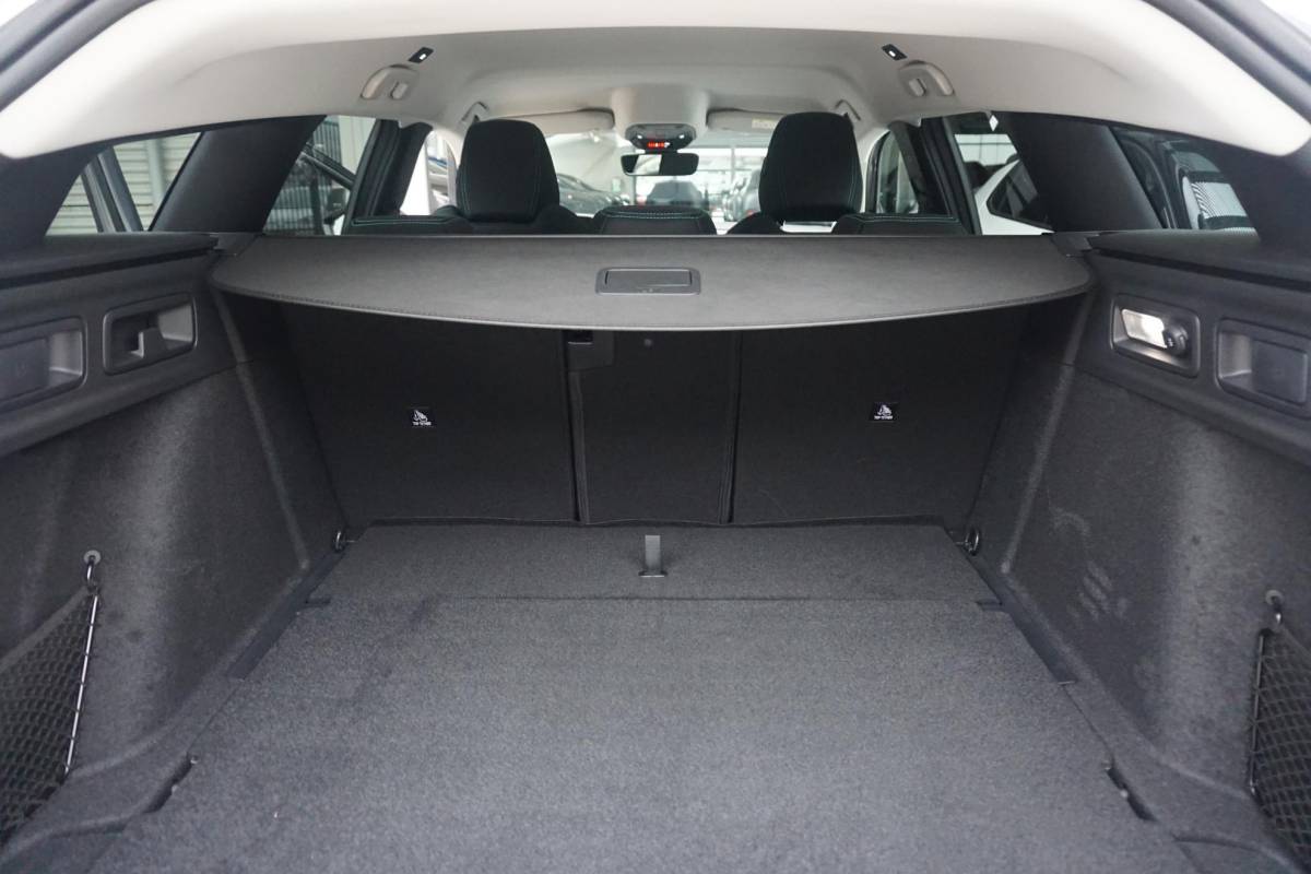 Peugeot 308 Peugeot 308 SW 1.2 Hybrid 136 e-DCS6 Allure