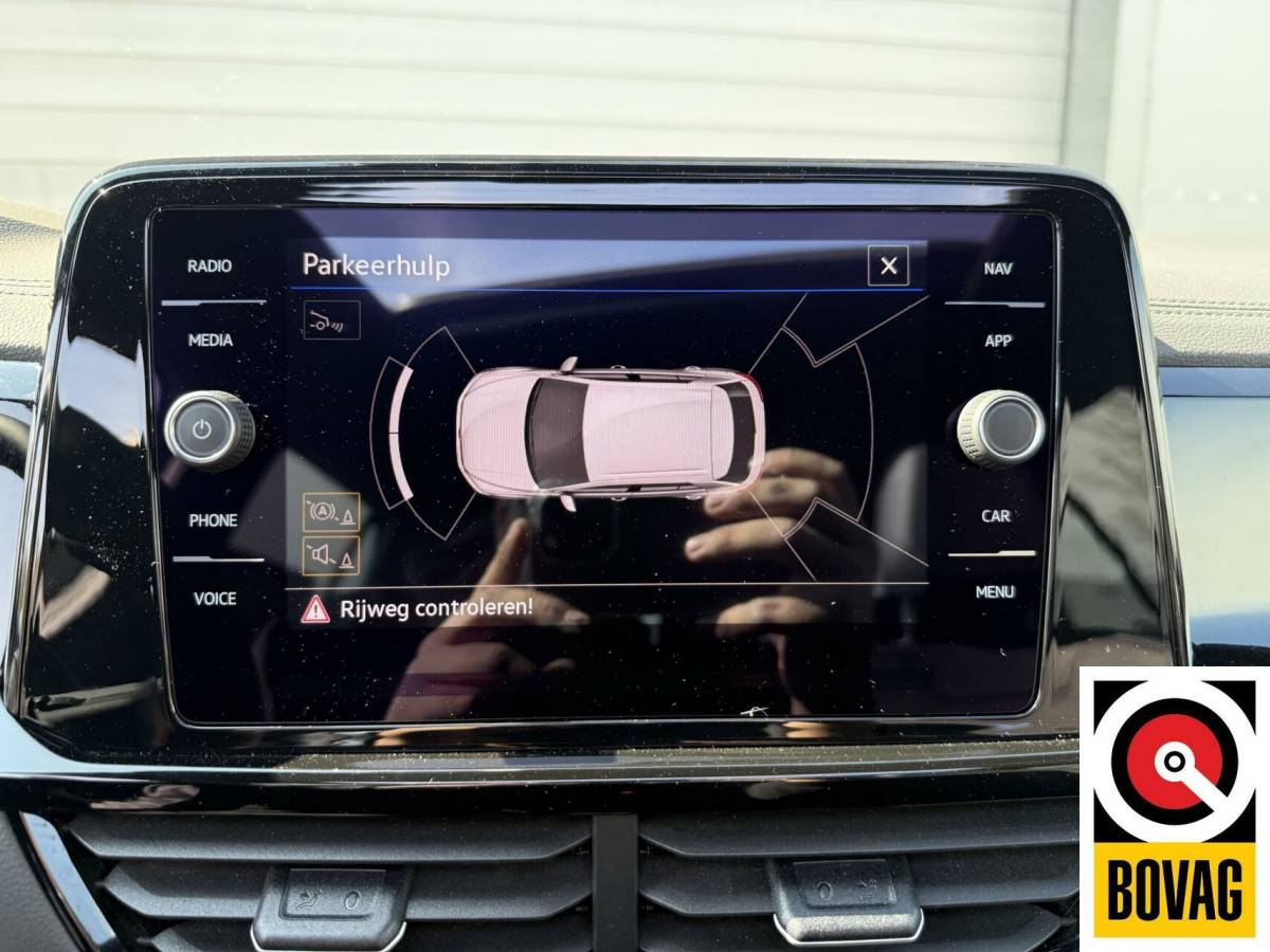 Volkswagen T-Roc Volkswagen T-Roc 2.0 TSI 4Motion R Pano Memory Camera Leder