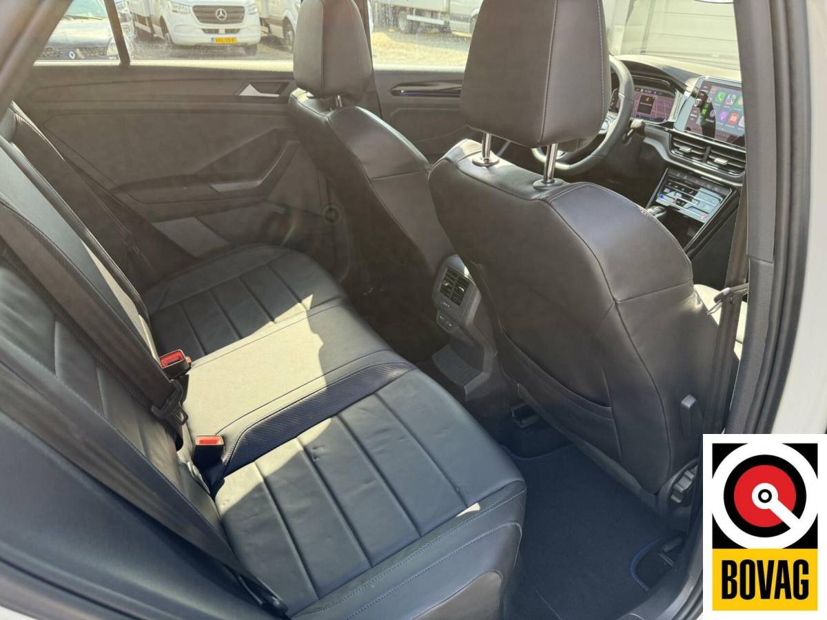 Volkswagen T-Roc Volkswagen T-Roc 2.0 TSI 4Motion R Pano Memory Camera Leder
