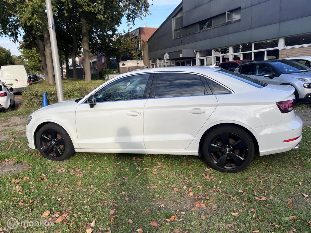 Audi A3 Audi A3 Limousine 2.0 TDI Ambition Pro Line S