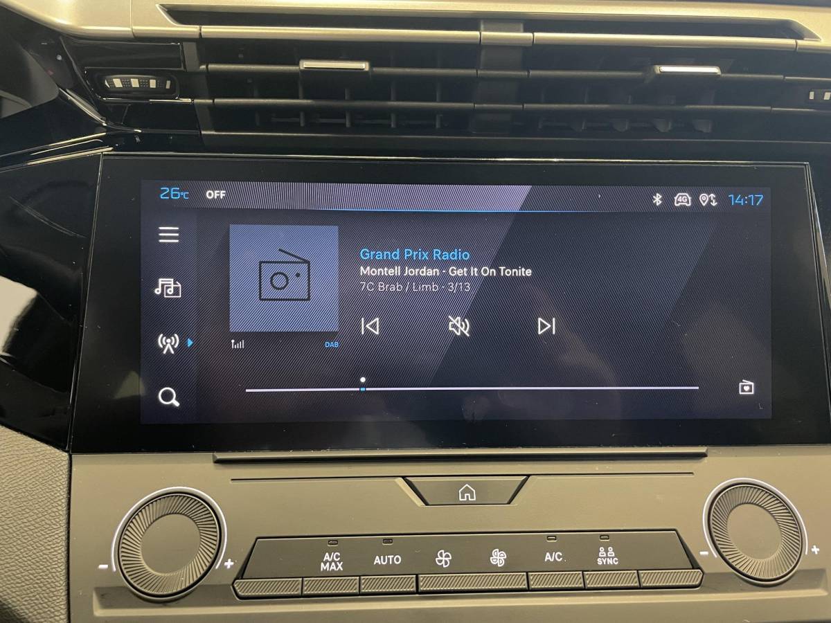 Peugeot 308 Peugeot 308 SW 1.6 PHEV 180pk Active Pack Business Navigatie Carplay PDC VA + Camera 17″ LM Velgen Adaptive Cruise Control Full LED Virtual Cockpit