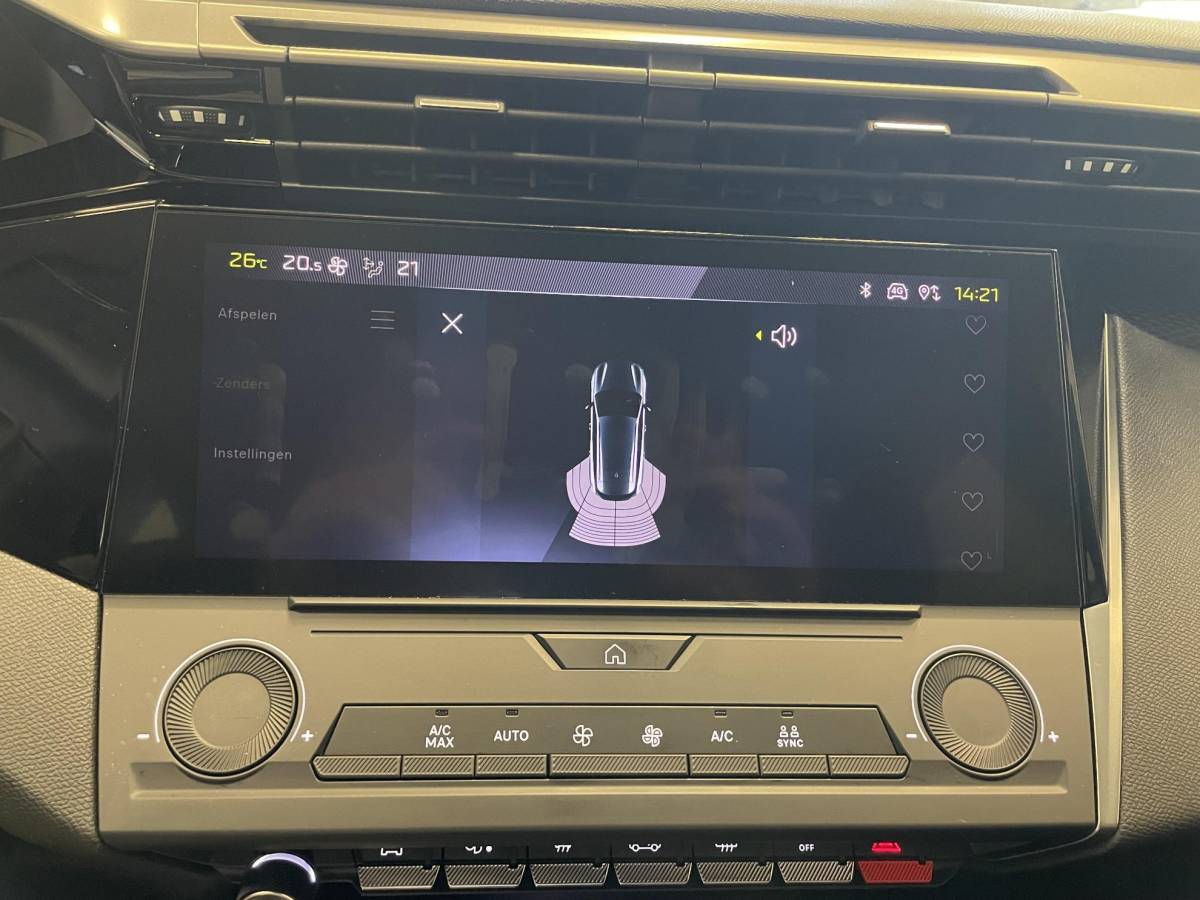 Peugeot 308 Peugeot 308 SW 1.6 PHEV 180pk Active Pack Business Navigatie Carplay PDC VA + Camera 17″ LM Velgen Adaptive Cruise Control Full LED Virtual Cockpit