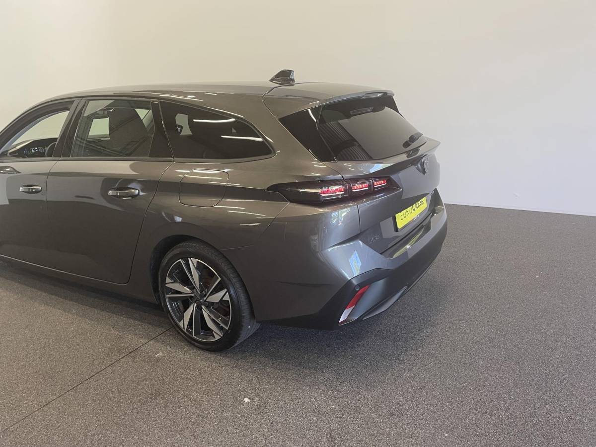 Peugeot 308 Peugeot 308 SW 1.6 PHEV 180pk Active Pack Business Navigatie Carplay PDC VA + Camera 17″ LM Velgen Adaptive Cruise Control Full LED Virtual Cockpit