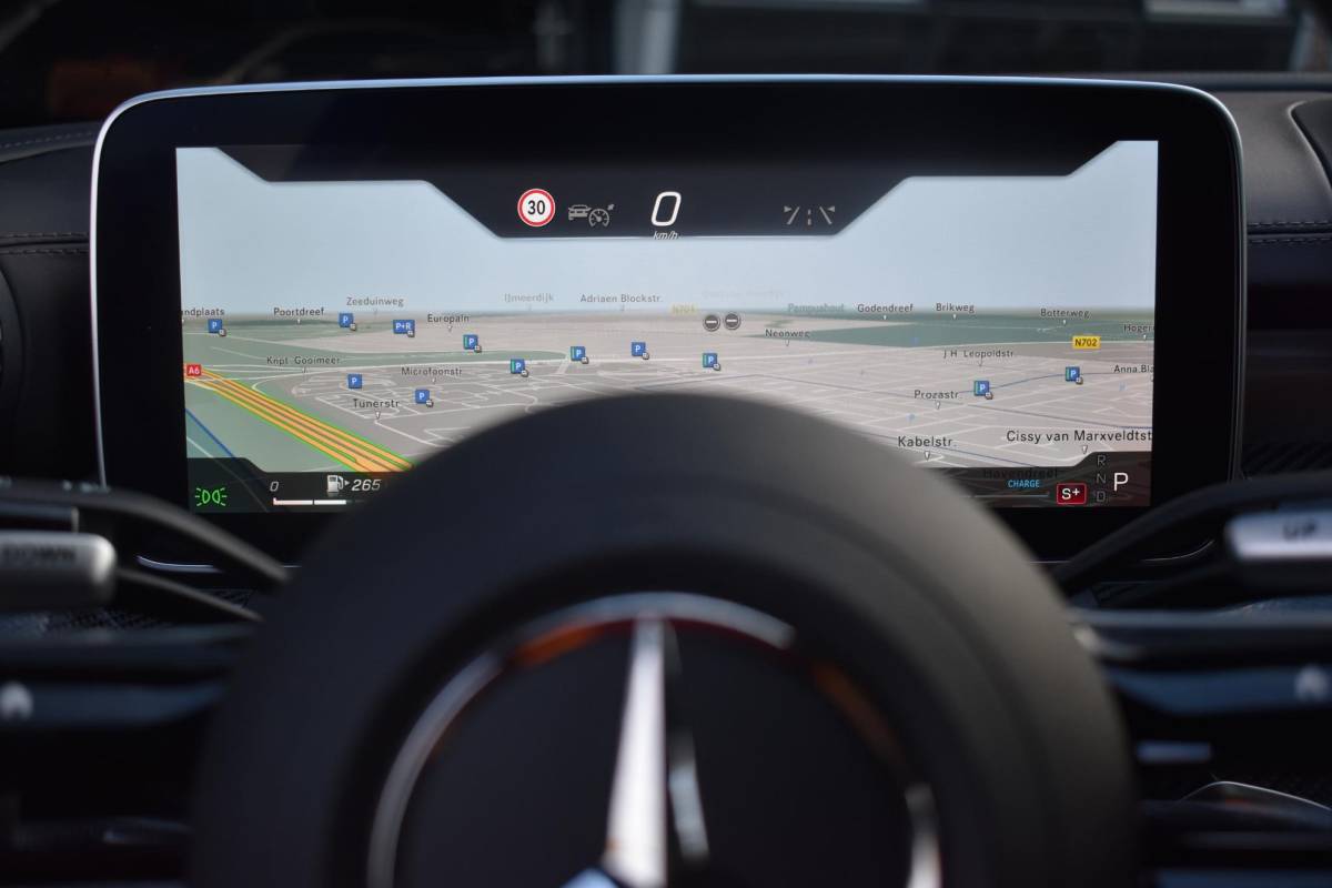 Mercedes-Benz C-Klasse Mercedes-Benz C-klasse AMG C43 4MATIC Pano Performance HUD Lane 360Camera C43
