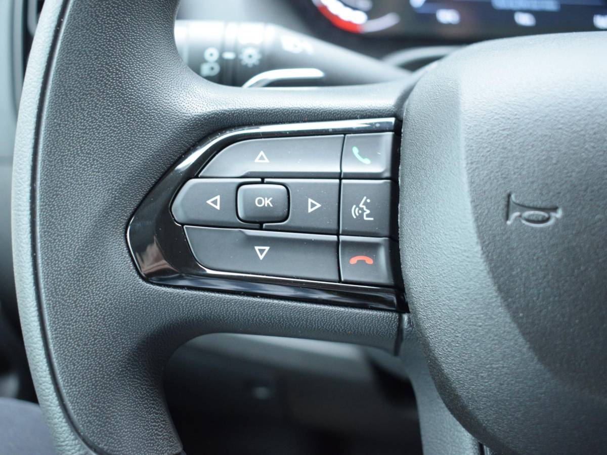 Opel Movano Opel Movano Electric 3.5t L3H2 110 kWh | camera | Apple Carplay | betimmering | rijklaarprijs