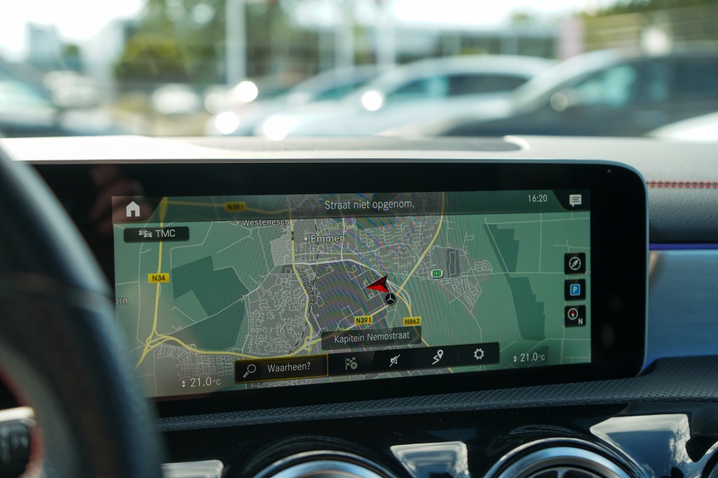 Mercedes-Benz CLA Mercedes-benz CLA-klasse Shooting Brake 200 Bns Sol. AMG | Pano | Sfeer | Multibeam | Trekhaak