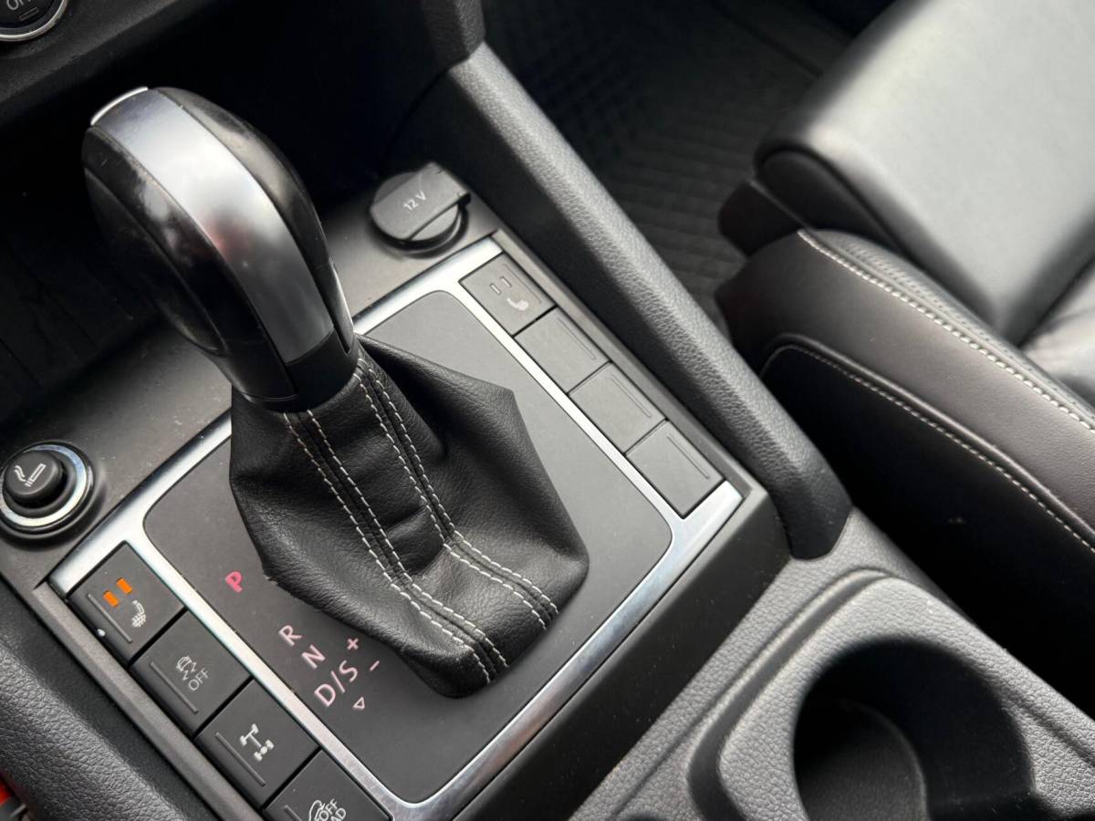 Volkswagen Amarok Volkswagen Amarok 3.0 TDI 4Motion DC Aventura V6 258Pk 5Pers. Dubbele Cabine XL ROAD RANGER SPER Grijs Kenteken