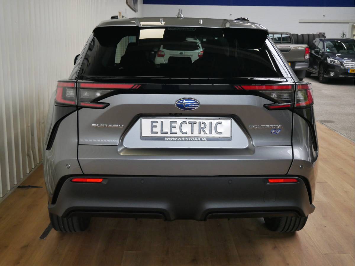 Subaru Solterra Subaru Solterra Sky Package 71 kWh Approved Used / Eye-Sight / Navigatie / Apple Carplay en android auto