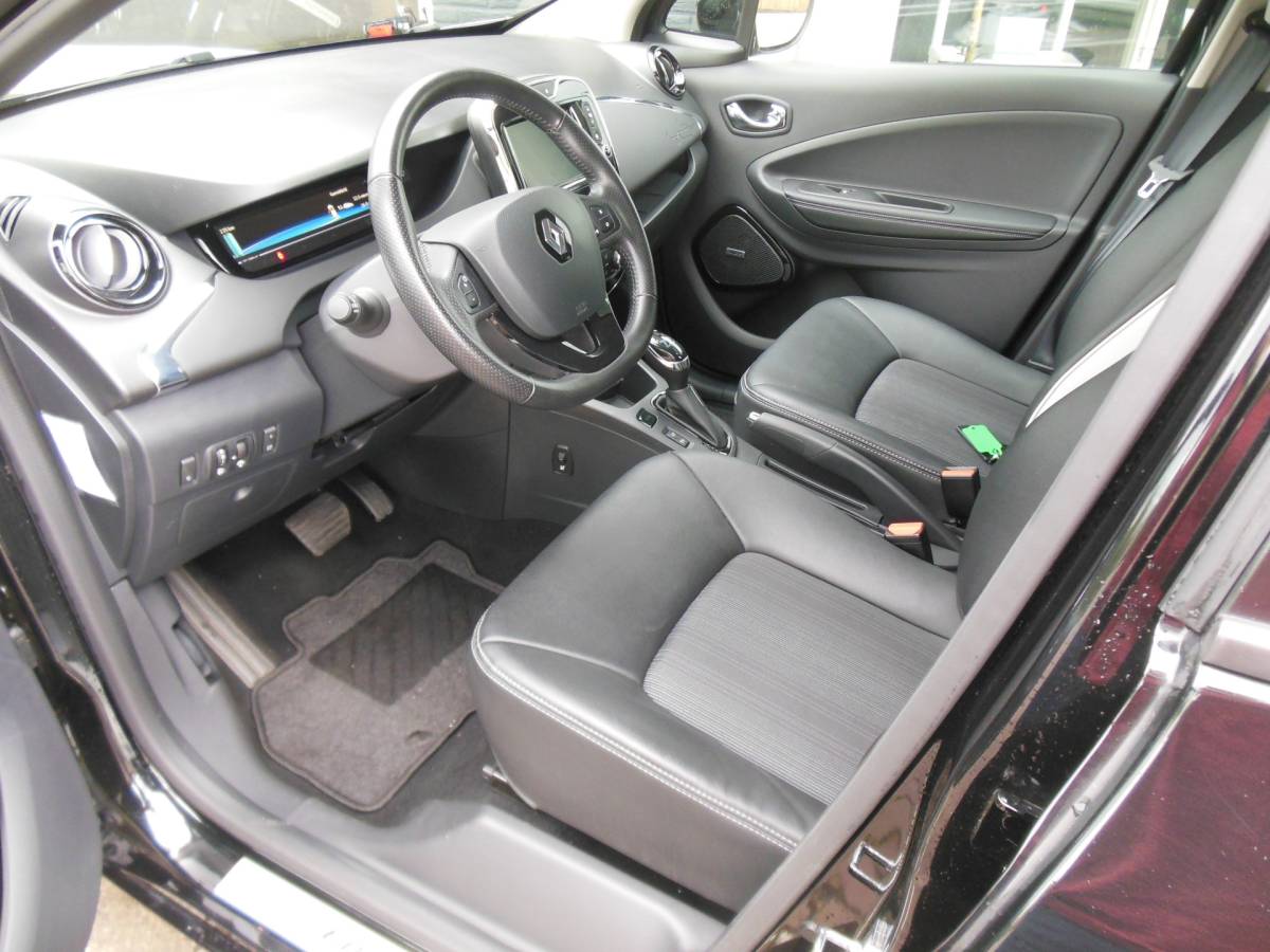 Renault ZOE Renault ZOE R110 Iconic 41 kWh incl. btw en accu,s 12 maanden bovag garantie