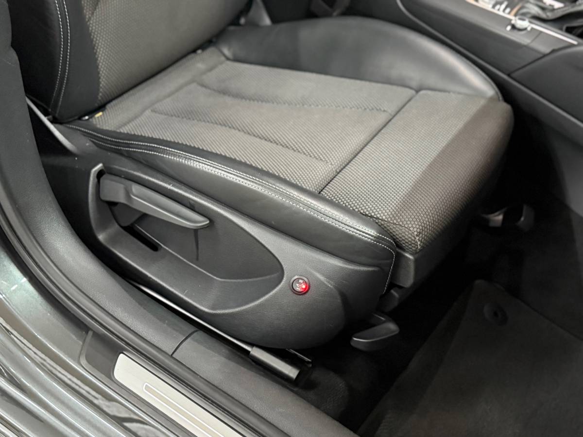 Audi A3 Audi A3 Sportback 1.5 TFSI CoD Sport S Line Edition | Pano | Sportstoelen | LED | Navigatie | Trekhaak