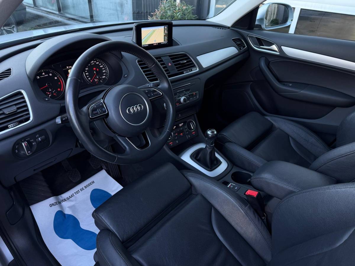 Audi Q3 Audi Q3 1.4 TFSI S-Line / Leder / 1ste eigenaar