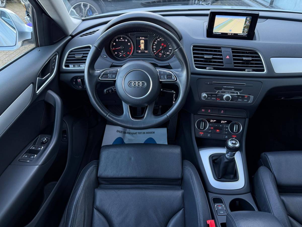 Audi Q3 Audi Q3 1.4 TFSI S-Line / Leder / 1ste eigenaar