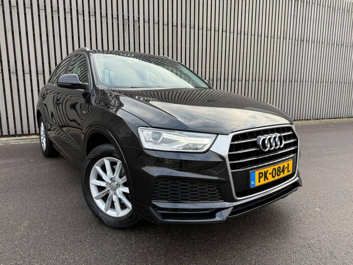 Audi Q3 Audi Q3 1.4 TFSI S-Line / 1e eigenaar