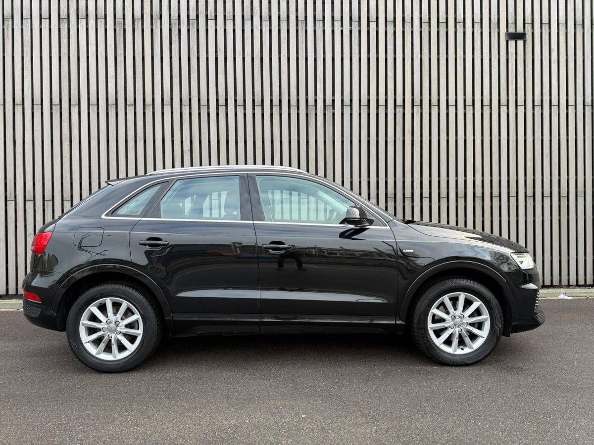 Audi Q3 Audi Q3 1.4 TFSI S-Line / 1e eigenaar