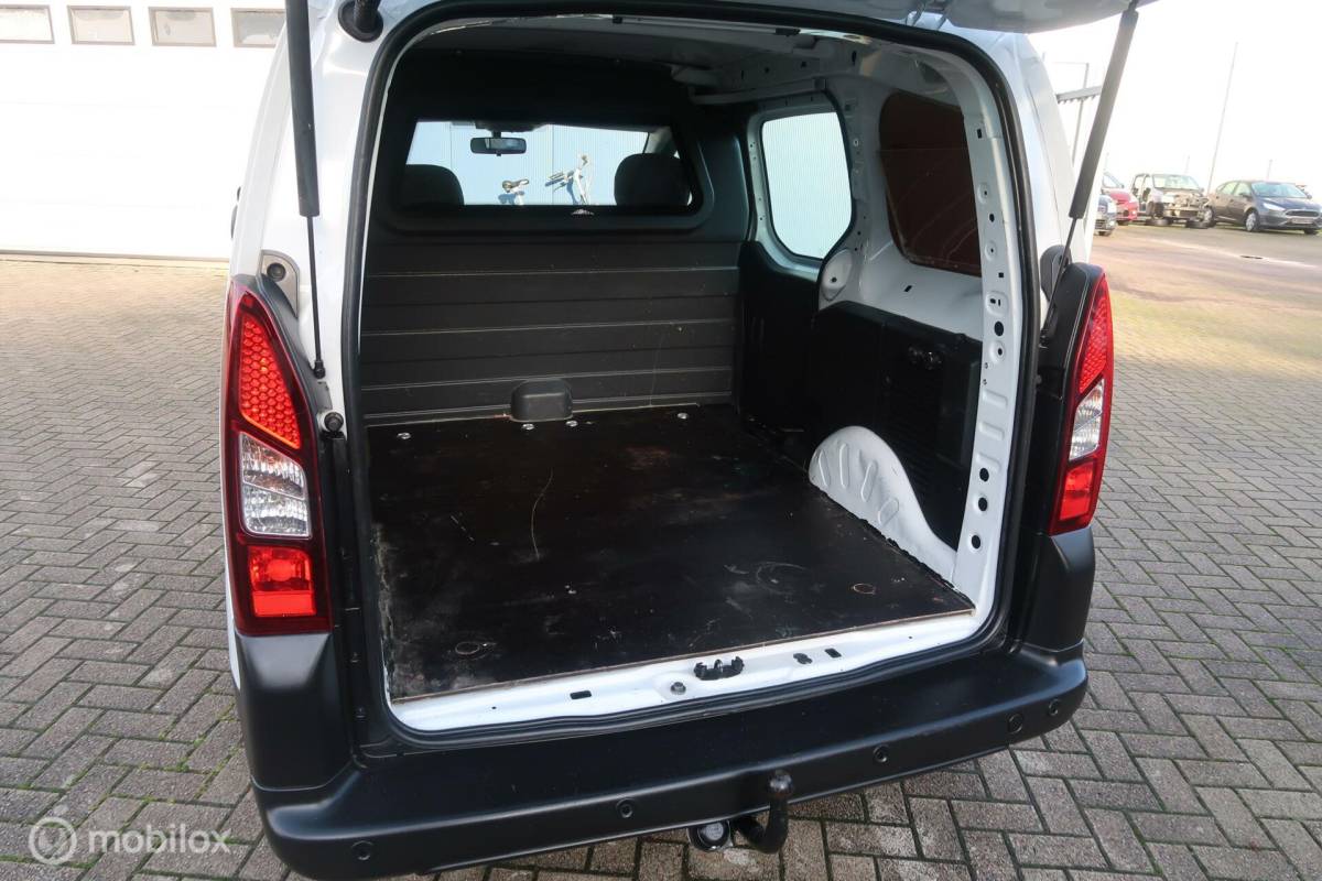 Peugeot Partner Peugeot Partner bestel1.6 BlueHDi XT S&S AUTOMAAT.TREKHAAK