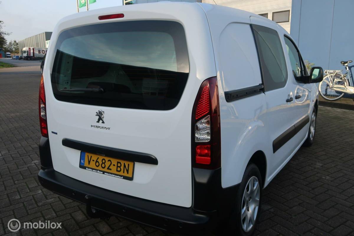 Peugeot Partner Peugeot Partner bestel1.6 BlueHDi XT S&S AUTOMAAT.TREKHAAK