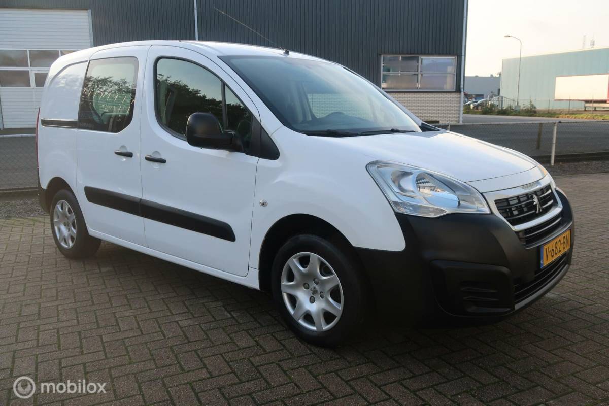 Peugeot Partner Peugeot Partner bestel1.6 BlueHDi XT S&S AUTOMAAT.TREKHAAK