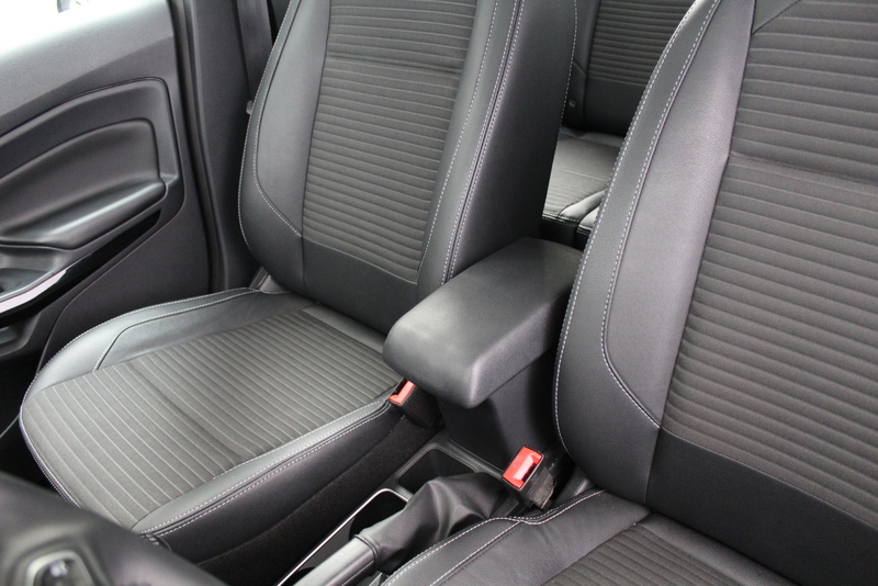 Ford EcoSport Ford EcoSport 1.0 EcoBoost Titanium 126PK, RIJKLAAR!! | DEELS LEDER | NAVIGATIE | CARPLAY | CRUISE | STOEL/RUIT/STUURVERWARMING