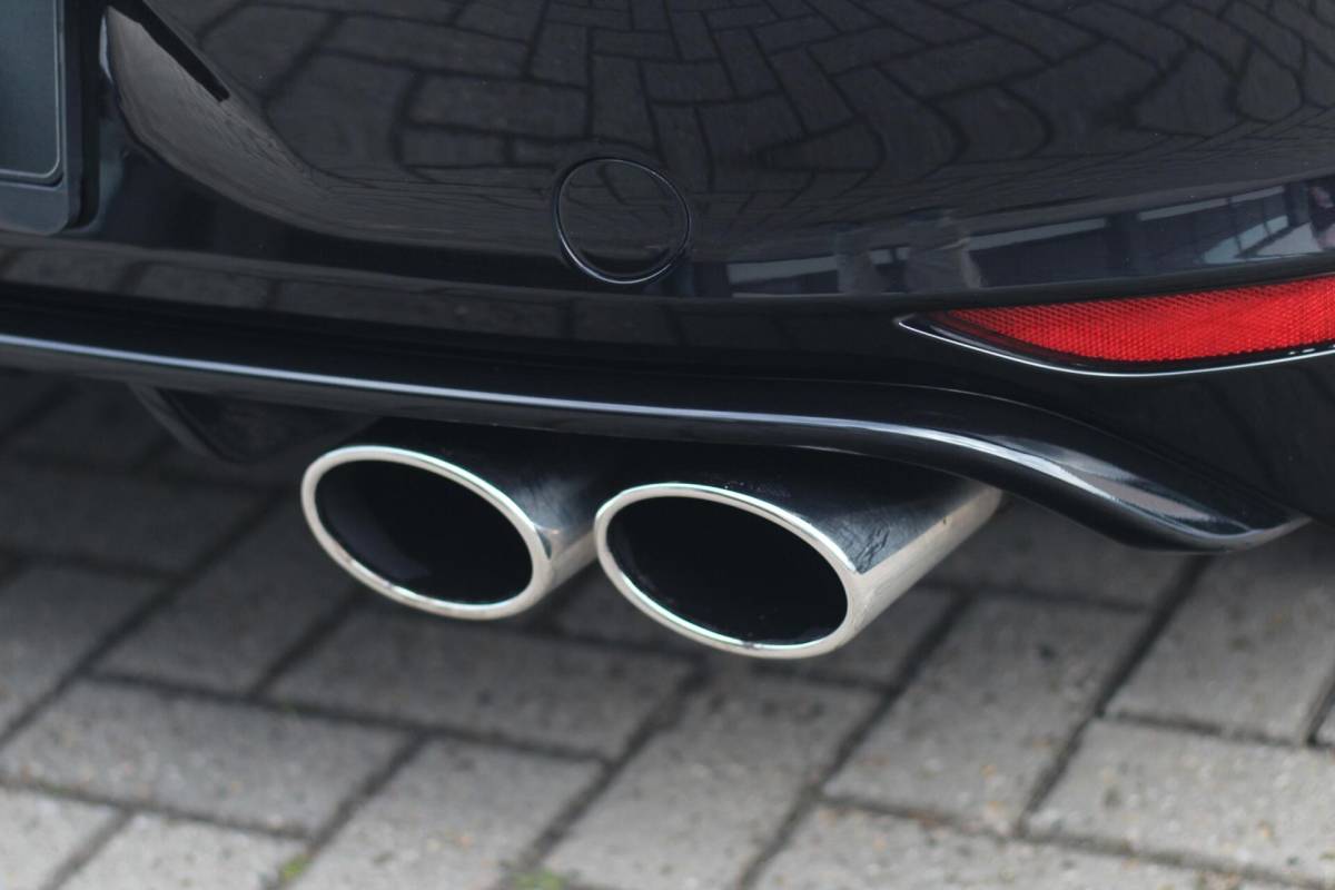 Volkswagen Golf Volkswagen Golf 2.0 R 4Motion |Milltek|Carplay | Leder| ACC