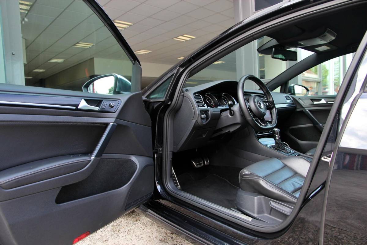 Volkswagen Golf Volkswagen Golf 2.0 R 4Motion |Milltek|Carplay | Leder| ACC
