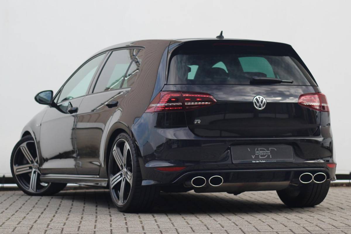Volkswagen Golf Volkswagen Golf 2.0 R 4Motion |Milltek|Carplay | Leder| ACC