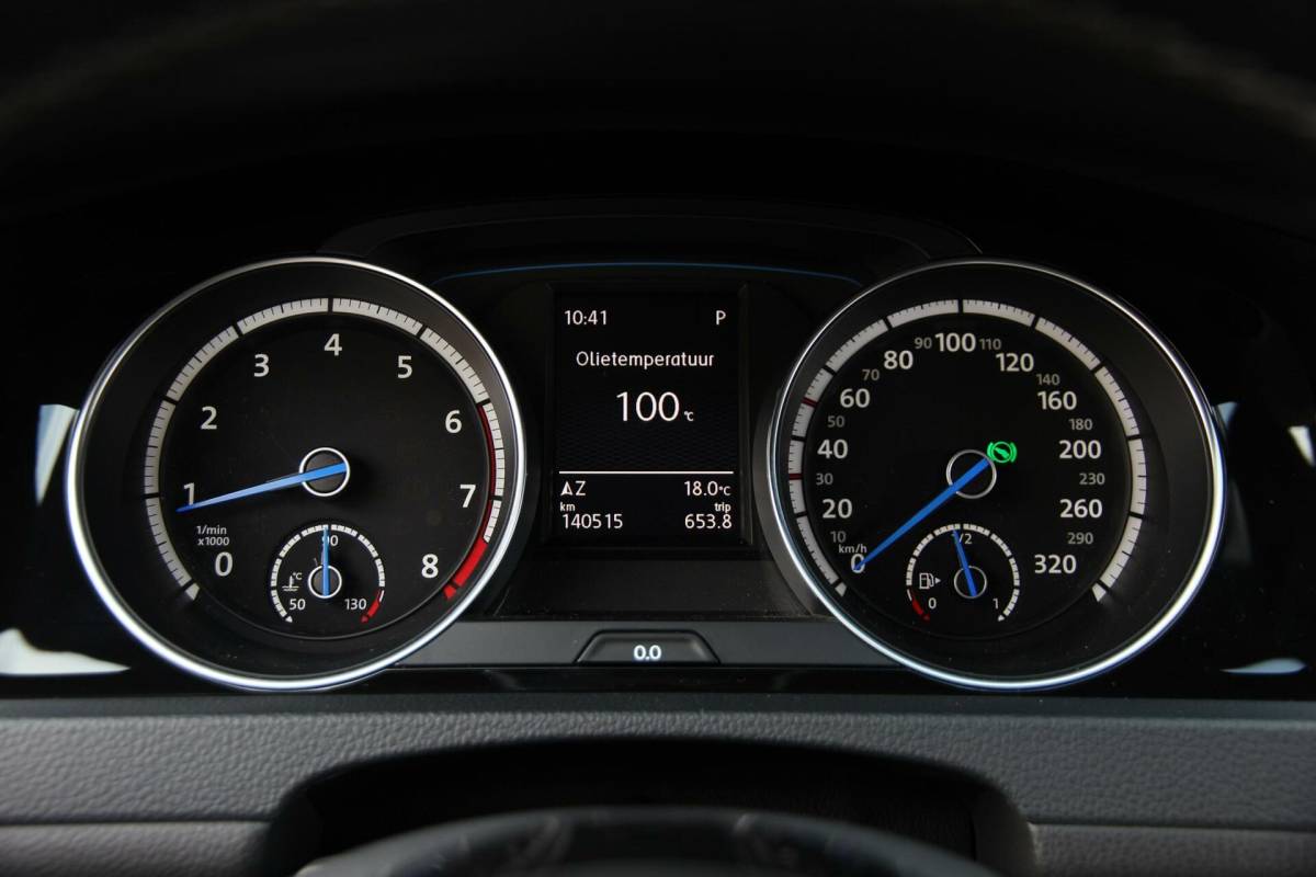 Volkswagen Golf Volkswagen Golf 2.0 R 4Motion |Milltek|Carplay | Leder| ACC