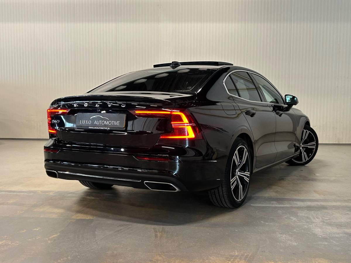 Volvo S60 Volvo S60 2.0 B3 Inscription | NAP | PANO | HUD | HARMAN KARDON | 360 CAMERA