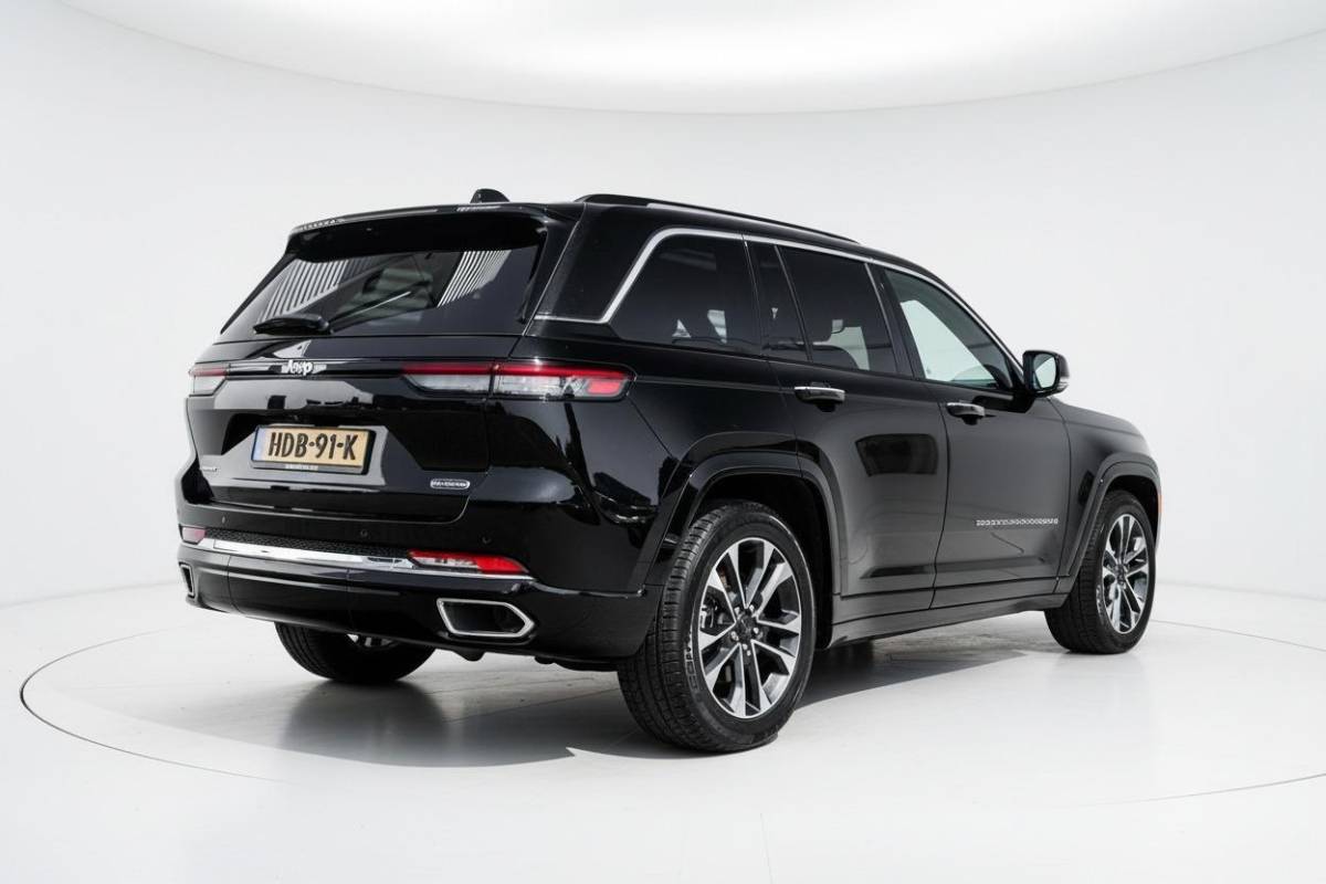 Jeep Grand Cherokee Jeep Grand Cherokee 2.0 Hybride | Overland | Full Option | Panodak | Luchtvering | Trekhaak | Mcintosh | 21 inch |