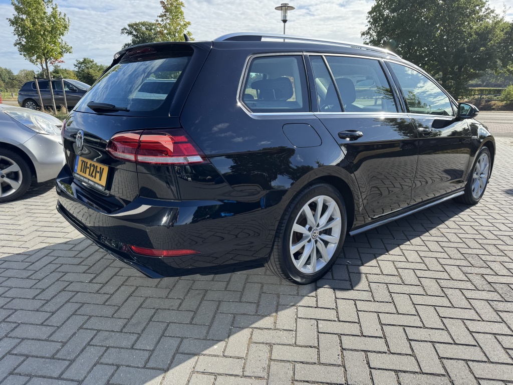 Volkswagen Golf Volkswagen Golf Variant 1.5 TSI HL Bns R