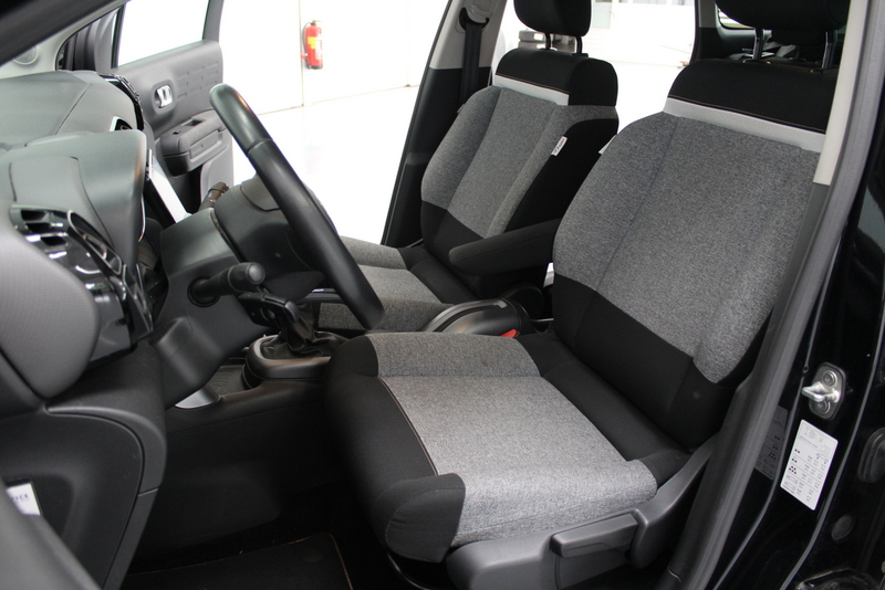 Citroën C3 Aircross Citroën C3 Aircross 1.2 PureTech S&S Origins 111PK, RIJKLAAR!! | NAVIGATIE | TREKHAAK | CRUISE CONTROLE | CARPLAY