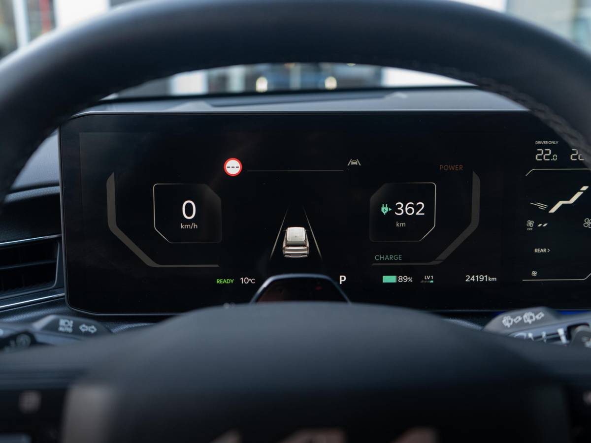 Kia EV9 Kia EV9 Launch Edition GT-Line AWD 99.8 kWh | Speciale kleur | 7-Pers. | 21″ | Head-Up | Stoel-/Stuurverwarming | Premium Audio | Schuif-/kanteldak | Adapt. Cruise | Matte blauw