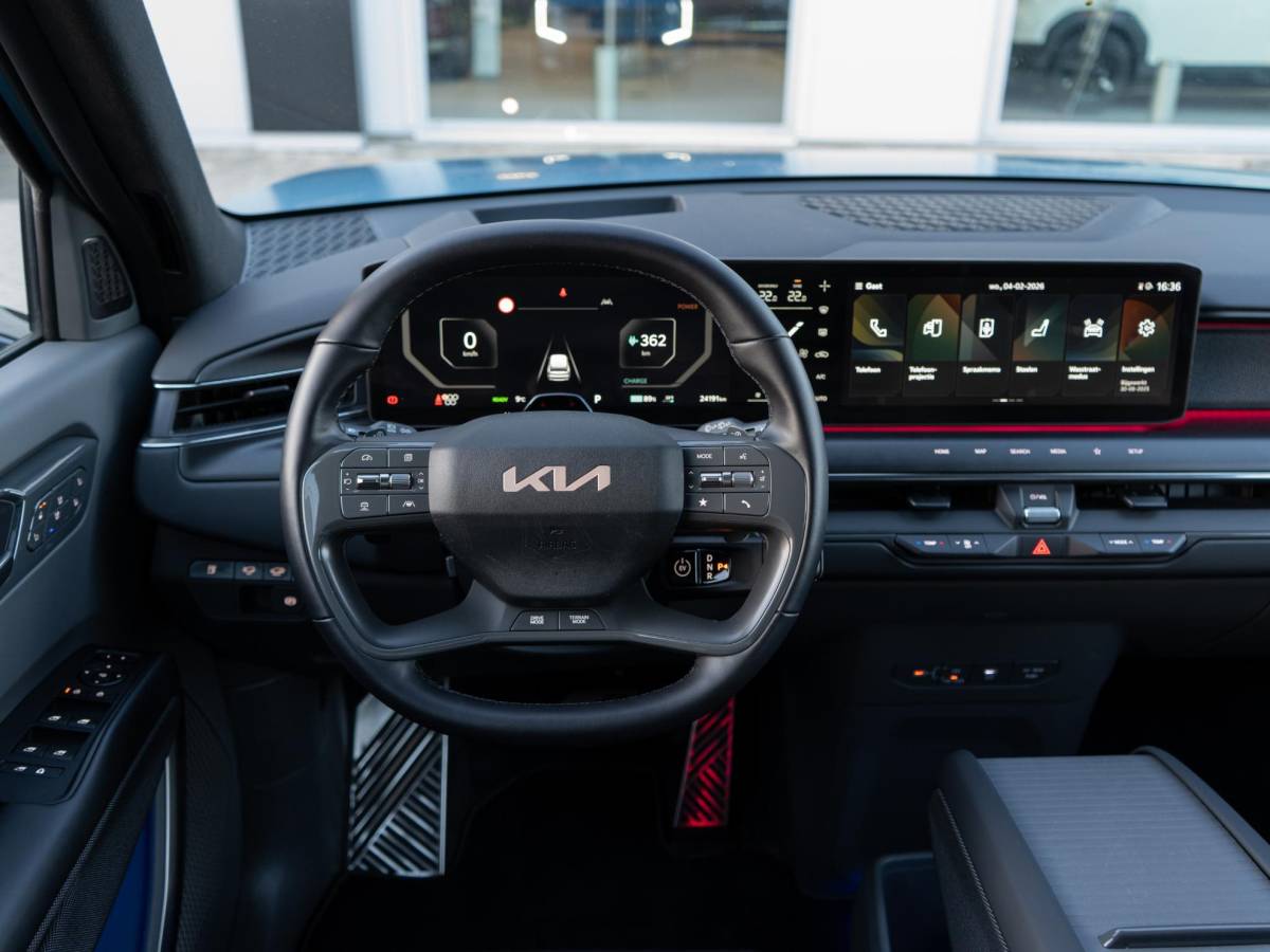 Kia EV9 Kia EV9 Launch Edition GT-Line AWD 99.8 kWh | Speciale kleur | 7-Pers. | 21″ | Head-Up | Stoel-/Stuurverwarming | Premium Audio | Schuif-/kanteldak | Adapt. Cruise | Matte blauw