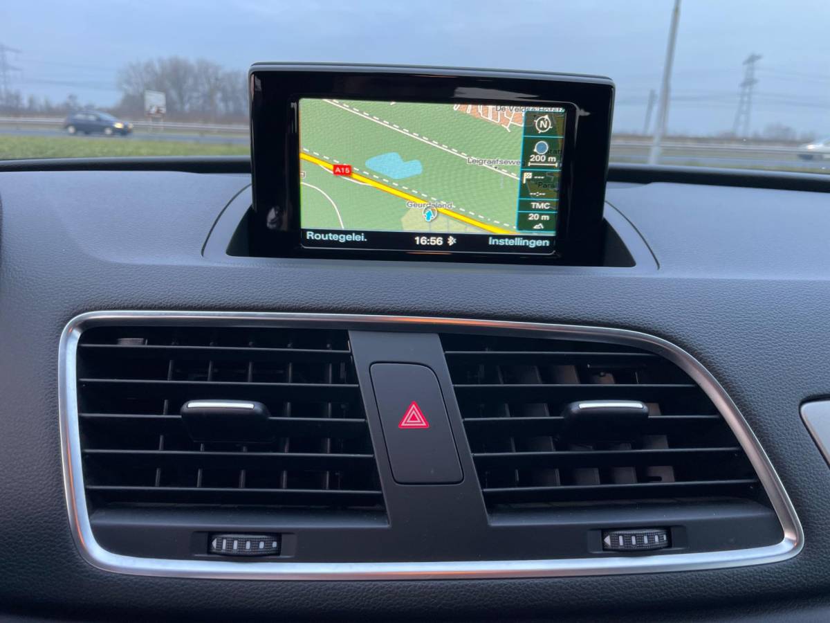 Audi Q3 Audi Q3 2.0 TFSI quattro Pro Line, Aut, Trekhaak, Cruise/Climate, Navi, Pdc, Lmv, Bluetooth, Geen import, Nap, Mooie kmstand!
