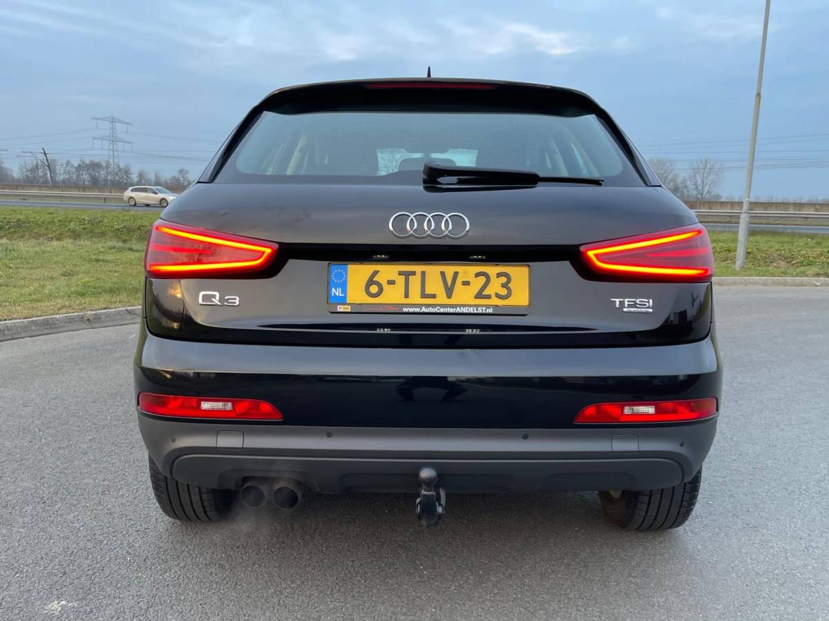 Audi Q3 Audi Q3 2.0 TFSI quattro Pro Line, Aut, Trekhaak, Cruise/Climate, Navi, Pdc, Lmv, Bluetooth, Geen import, Nap, Mooie kmstand!