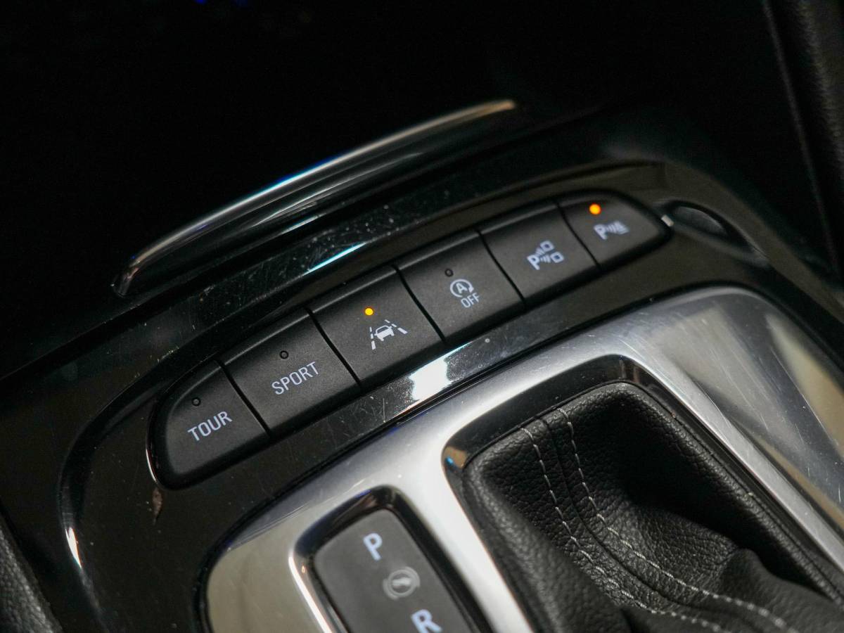 Opel Insignia Opel Insignia Sports Tourer 2.0 CDTI Innovation Vol|massage|adap cruise|