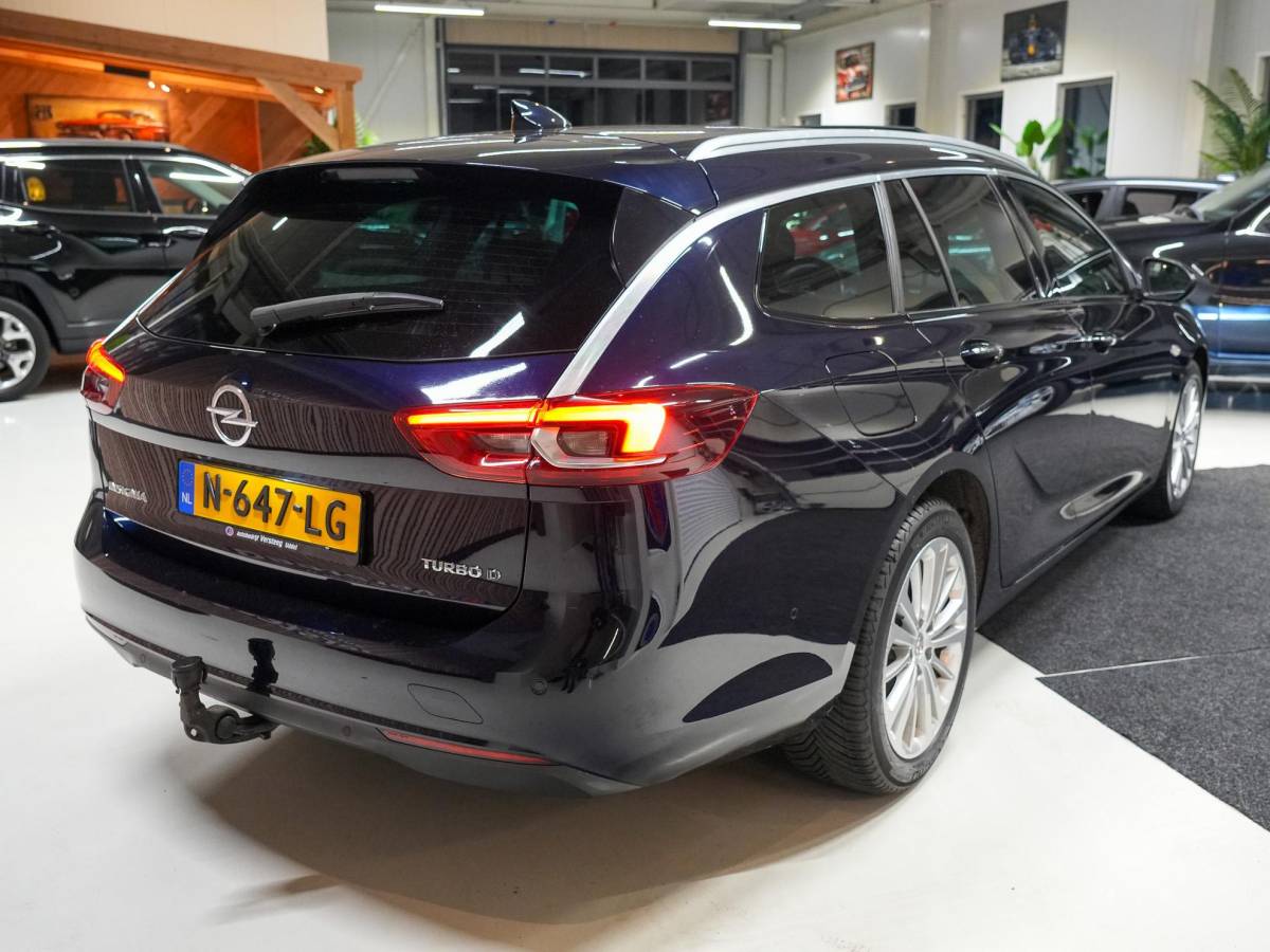 Opel Insignia Opel Insignia Sports Tourer 2.0 CDTI Innovation Vol|massage|adap cruise|
