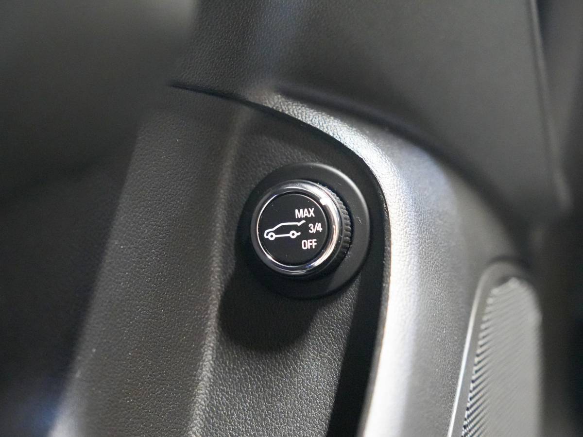 Opel Insignia Opel Insignia Sports Tourer 2.0 CDTI Innovation Vol|massage|adap cruise|