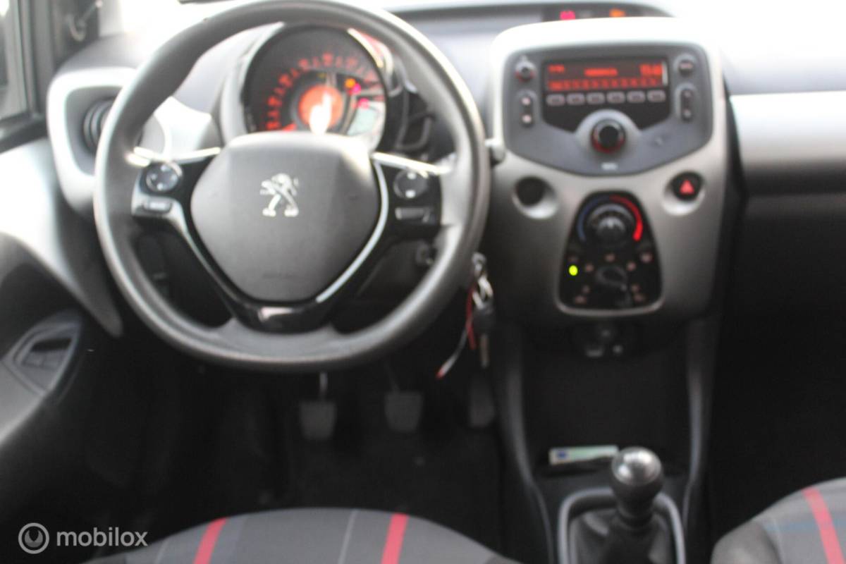 Peugeot 108 Peugeot 108 1.0 e-VTi Active TOP! Airco/5drs/Led/Bluetooth/NAP