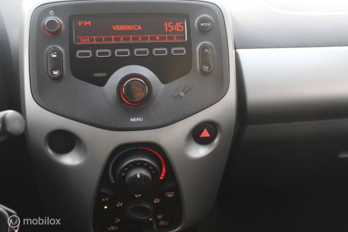 Peugeot 108 Peugeot 108 1.0 e-VTi Active TOP! Airco/5drs/Led/Bluetooth/NAP