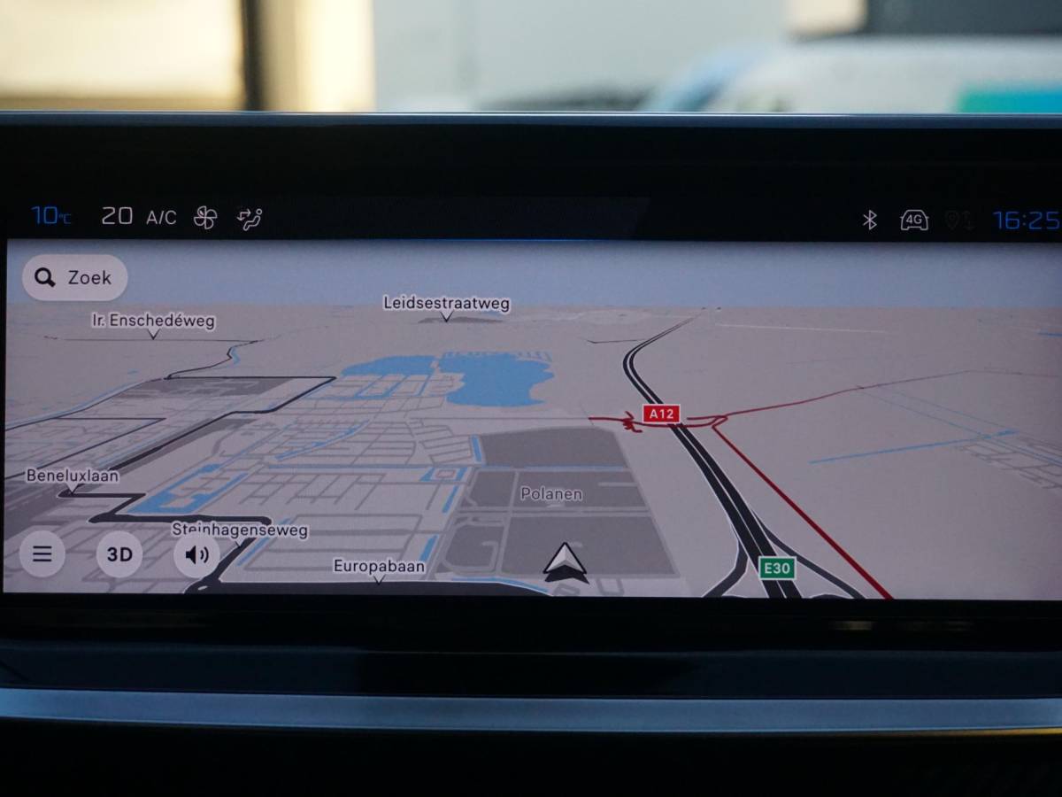 Peugeot e-208 Peugeot e-208 EV Allure 51 kWh 360 Camera