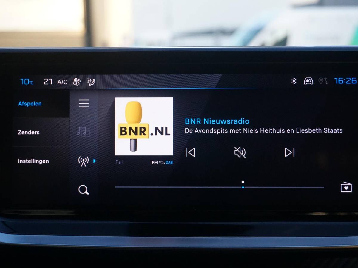 Peugeot e-208 Peugeot e-208 EV Allure 51 kWh 360 Camera