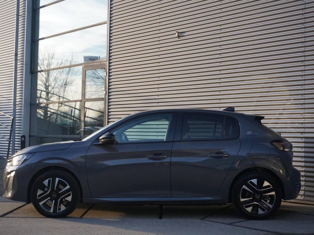 Peugeot e-208 Peugeot e-208 EV Allure 51 kWh 360 Camera