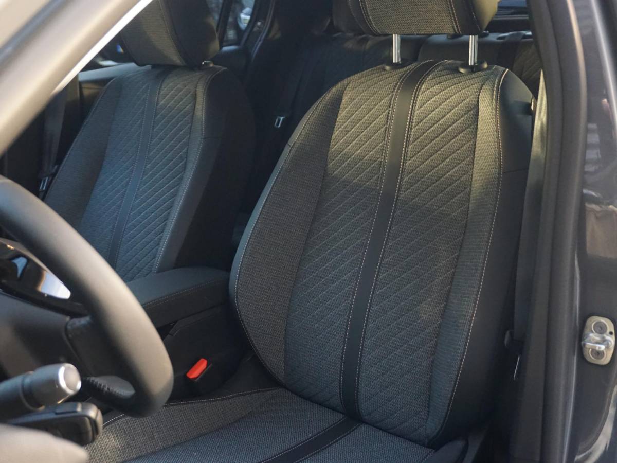 Peugeot e-208 Peugeot e-208 EV Allure 51 kWh 360 Camera