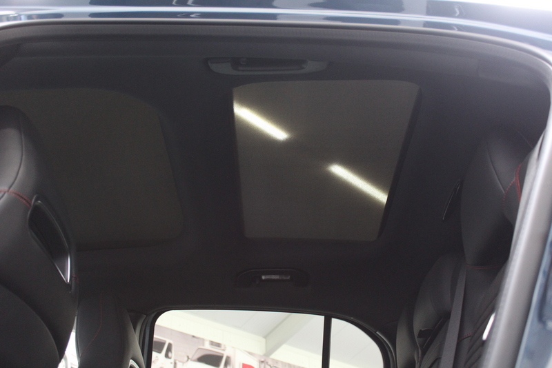 Mercedes-Benz GLA Mercedes-Benz GLA-klasse 180 Business Solution AMG Night Upgrade 123PK, RIJKLAAR!! AUTOMAAT | PANORAMADAK | LEER/ALCANTARA | CAMERA