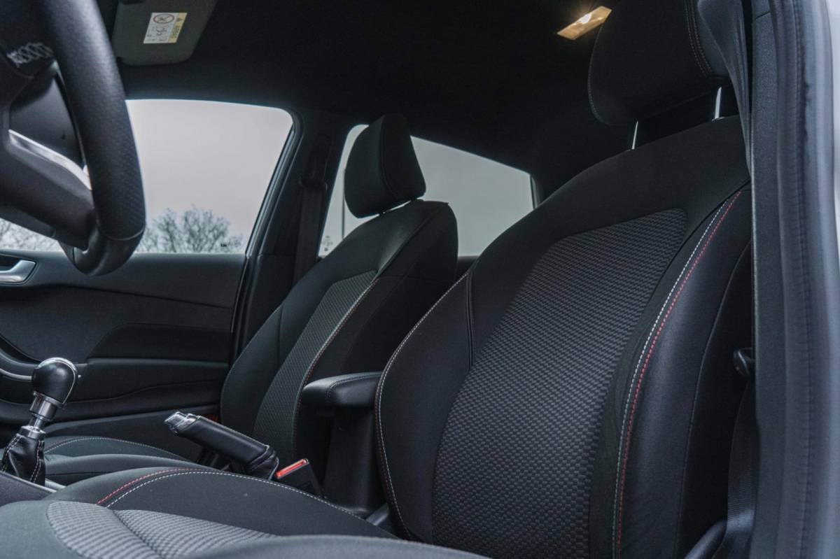 Ford Fiesta Ford Fiesta 1.0 EcoBoost ST-Line / LED / Winter Pack / 18 inch!